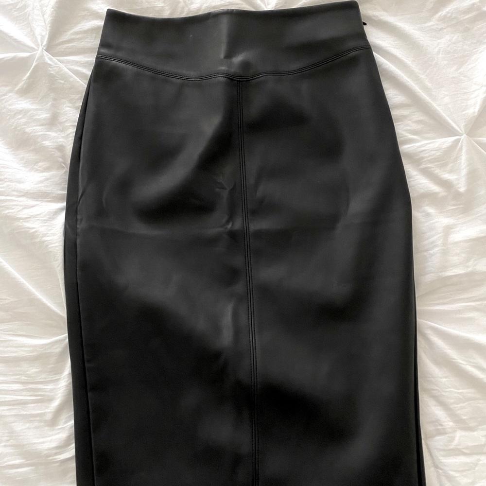 EXPRESS BLACK PENCIL SKIRT🖤